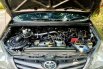 Riau, jual mobil Toyota Kijang Innova E 2010 dengan harga terjangkau 7