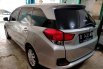 Jual mobil bekas murah Honda Mobilio E 2015 di Jawa Barat 3