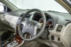 Toyota Corolla Altis G 2010 Sedan 3