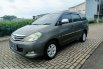 Jual Toyota Kijang Innova E 2010 harga murah di Banten 1