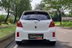 Toyota Yaris E 2012 4