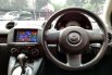 Mazda 2 S 2010 Hatchback matic putih pajak panjang mulus 10