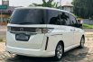 Mazda Biante 2.0 SKYACTIV A/T 2014 Putih 4