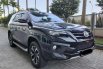 Mobil Toyota Fortuner 2018 VRZ terbaik di Jawa Timur 1