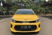 Kia Rio 1.4 Kuning 2019 1