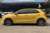 Kia Rio 1.4 Kuning 2019 6