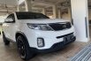 Dijual mobil bekas Kia Sorento , Jawa Barat  5