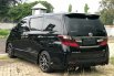 Toyota Alphard 2.5 G A/T 2013 Hitam 4