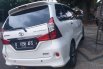 Jawa Barat, jual mobil Toyota Avanza 1.5 AT 2017 dengan harga terjangkau 3