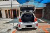 Mobil Toyota Yaris 2012 E dijual, DKI Jakarta 11