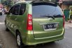 Jawa Barat, Daihatsu Xenia Li 2006 kondisi terawat 3