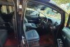 Mobil Toyota Vellfire 2018 G dijual, Jawa Tengah 3