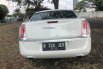 CHRYSLER 300C PENTASTAR 3.6 PUTIH 2013 6