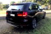 BMW X5 xDrive35i BENSIN AT 2015 WARNA REDWINE 4