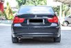 BMW 3 Series 320i 2009 2