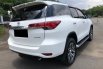Toyota Fortuner 2.4 VRZ AT 2018 Putih 6