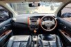 Nissan Grand Livina XV Ultimate 2012 A/T 7