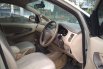 Kijang Innova 2.0 G MT Bensin 2007 3