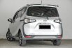 Toyota Sienta V 2017 MPV 4