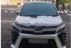 Jual cepat Toyota Voxy 2018 di DKI Jakarta 5