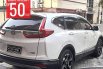 Mobil Honda CR-V 2017 Turbo terbaik di Jawa Timur 3