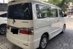 Jawa Timur, Daihatsu Luxio X 2018 kondisi terawat 3