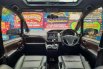 Mobil Toyota Voxy 2018 dijual, Banten 7