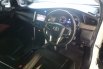 Toyota Kijang Innova 2.0 G 2016 Putih 5