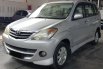 Toyota Avanza S A/T ( Matic ) 2011 Silver Tangan 1 dr Baru Good Condition 3