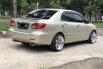 Toyota Corolla Altis E At 2004 Gold 4