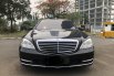 Mercedes-Benz S-Class S 300 L 2008 Hitam 1