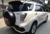 DAIHATSU R 1.5 MT 2016 PUTIH 8