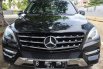 Mercedes-Benz M-Class ML 350 2012 Hitam 1