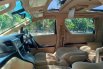 Promo Toyota Alphard murah 10