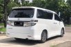 Toyota Vellfire Z Golden Eye 2013 MPV 3