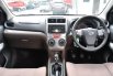 Daihatsu Xenia R DLX 2017 4