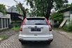 Honda CR-V 2.4 i-VTEC 2011 SUV putih 6