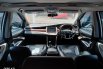 Toyota Kijang Innova V A/T Gasoline 2016 Putih 2