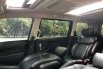 Nissan Elgrand Highway Star at 2011 Hitam 9