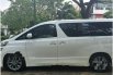 Mobil Toyota Vellfire 2011 Z dijual, Banten 6