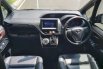 Toyota Voxy 2017 Banten dijual dengan harga termurah 3