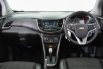 Chevrolet TRAX LTZ AT 2017 Bensin Coklat Siap Pakai Murah Bergaransi DP 18Juta 4