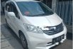 Mobil Honda Freed 2012 E terbaik di Banten 5