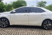 DKI Jakarta, Toyota Corolla Altis V 2017 kondisi terawat 12