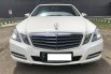 Mercedes-Benz E-Class E 200 AT 2013 Putih 1