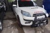 Jual Daihatsu Terios TX 2010 harga murah di Banten 2