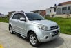 Jawa Barat, Daihatsu Terios TX 2010 kondisi terawat 4