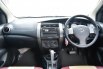 Nissan Grand Livina XV 2011 3