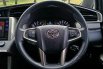 Mobil Toyota Kijang Innova 2016 V terbaik di DKI Jakarta 3