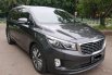 KIA GRAND SEDONA ULTIMATE AT GREY 2017 9